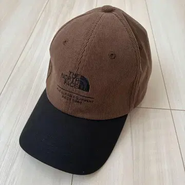 새상품급 THE NORTH FACE 밸리 코듀로이 캡