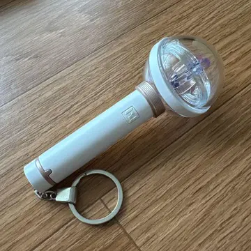 INI 응원봉 미니 키링
