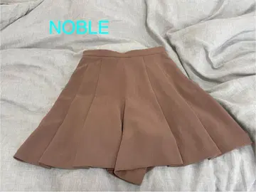 NOBLE 브라운 플레어 큐롯