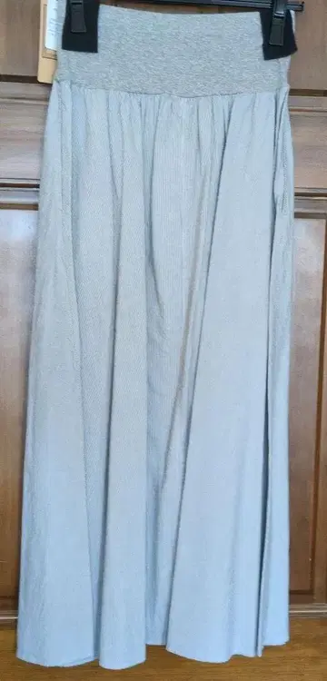 BEARDSLEY 그레이 롱 스커트
