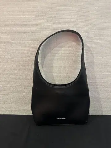 캘빈클라인 블랙 핸드백