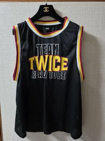 TWICE NAYEON 09 라이브 유니폼