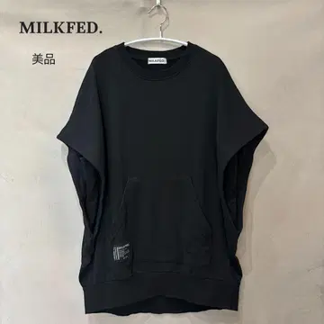 새상품급 MILKFED. 밀크페도 쭈리 맨투맨 티셔츠