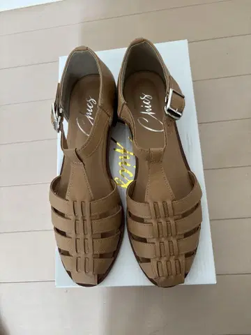 샌들 구르카 샌들 23cm 베이지