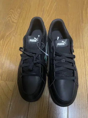 푸마 새상품 코트 포인트 벌크 V2 BG 25.0 CM 블랙