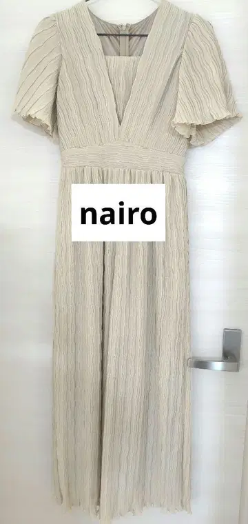 nairo 나이로 V넥 쉬폰 올인원 S 사이즈 아이보리
