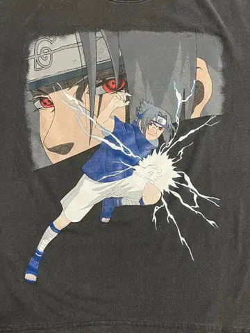 NARUTO 이타치 사스케 티셔츠 부츠 페