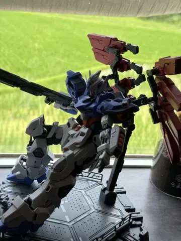 MG 사이즈 1/100 기핵공업 IXCHEL(히첼) 초판