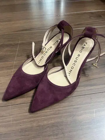 FABIO RUSCONI 파비오 루스코니 포인트 펌프스 24.5cm
