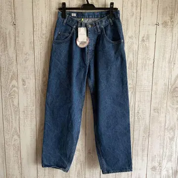 새상품 YOUNG TEXAS JEANS 정가 2만 7500엔 데님 팬츠