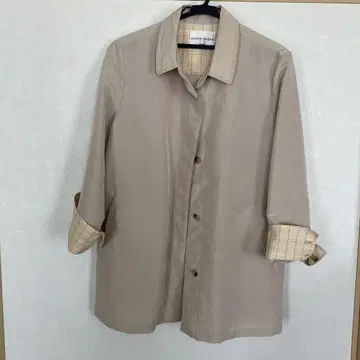 베이지 스프링 코트 접이식 체크