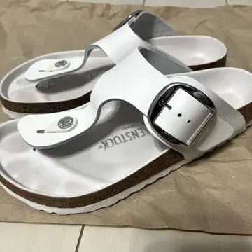 버켄스탁 기제 빅 버클 37 화이트 24cm