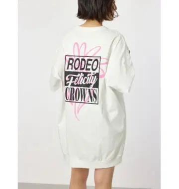 새상품 화이트 RODEO 백 프린트 오버 사이즈 원피스 티셔츠