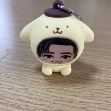 폼폼푸딩 호리 나츠키 인형옷 키링 FANTASTICS