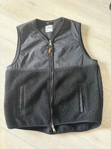 블랙 플리스 나일론 베스트