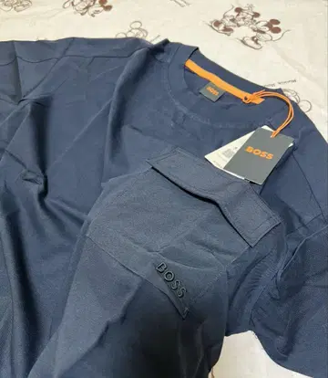 HUGO BOSS 미사용 새상품 스냅 버튼 포켓 남성용 티셔츠 M