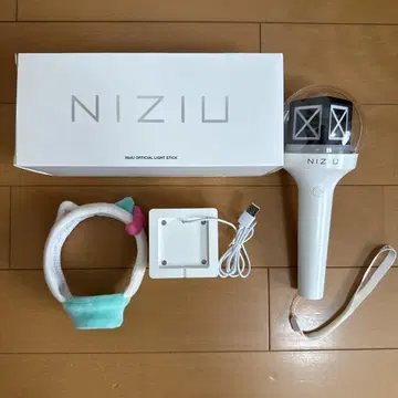 NiziU 응원봉 마유카의 펜라이트 커버, 리스트 밴드 포함