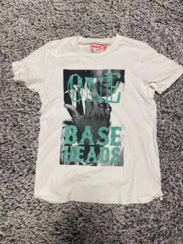 ONE LOVE BASE HEADS 티셔츠