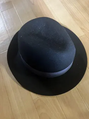 RUBEN 블랙 울 펠트 햇