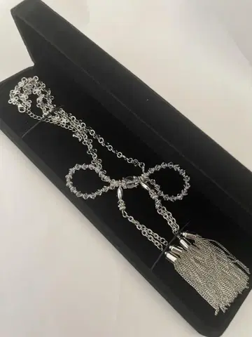 타나카 다이스케 크리스탈 리본 체인 목걸이