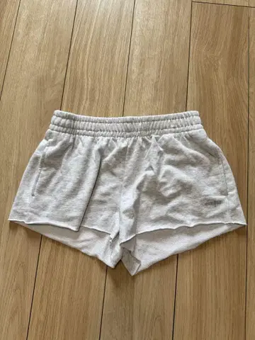 GARAGE 그레이 숏팬츠 US S 미사용 유니섹스