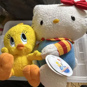 헬로키티 트위티 콜라보 봉제 인형