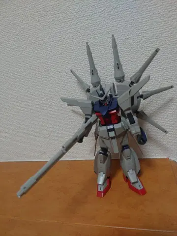 1/144 HG 레전드 건담 완제품 상품 동시 300엔 할인