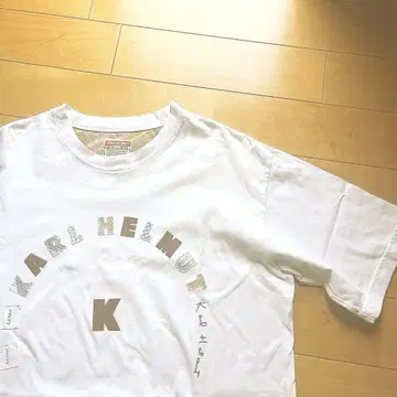 칼 헬무트 KARL HELMUT 티셔츠