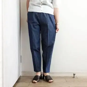 mizuiro ind 샴브레이 센터 프레스 팬츠 네이비