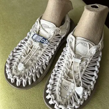 KEEN 스포츠 샌들 화이트