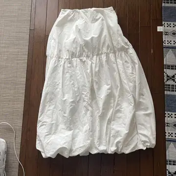 에미 벌룬 스커트 스커트