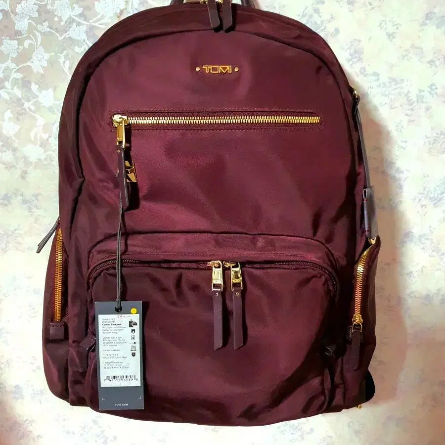 TUMI 투미 Authentic Tumi, Unused, Voager Carson Burgundy