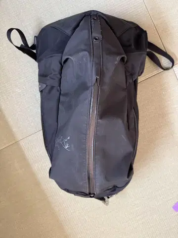 Arc'teryx 백팩