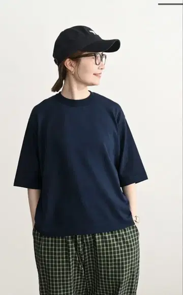 성인용 크루넥 반팔 티셔츠