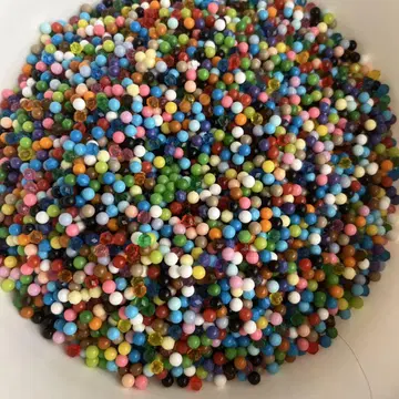 아쿠아 비즈 여러 가지 색 플라스틱 800g