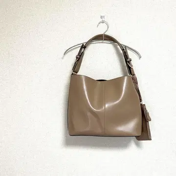 A4 수납 가능 천연 가죽 숄더백 파우치 포함