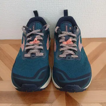 칼데라 4 브룩스 23cm 트레일 러닝