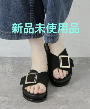 택 없는 새상품 B.C STOCK 버클 벨트 샌들 23.5cm