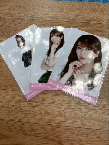 노기자카46 브로마이드 프릴 미니 스커트 이와모토 렌카 컴프
