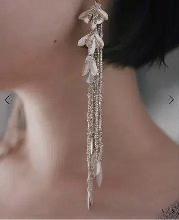 [A.B.ELLIE] 엘레 태슬 피어스