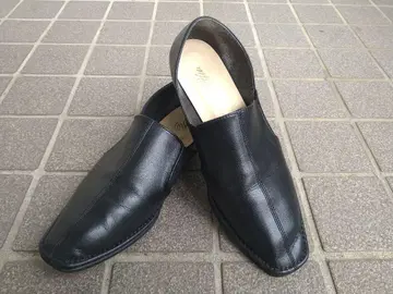 블랙 가죽 슬립온