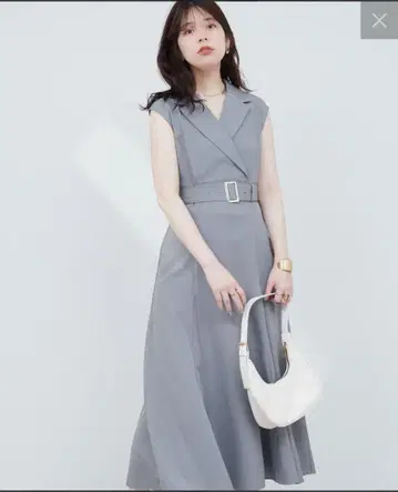 내추럴 꾸뛰르 테일러드 칼라 민소매 원피스 블루 프리 사이즈