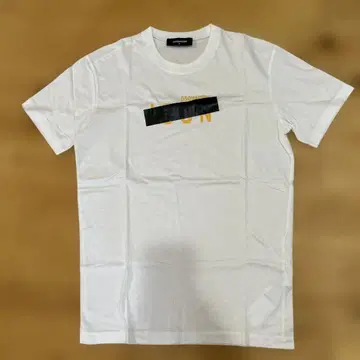 DSQUARED2 화이트 티셔츠 M 사이즈