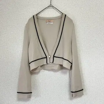 마리파 에프데 V넥 가디건 비쥬 버튼 베이지 사이즈 9