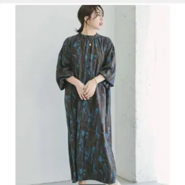 ITEMS URBANRESEARCH 하이넥 프린트 원피스 브라운