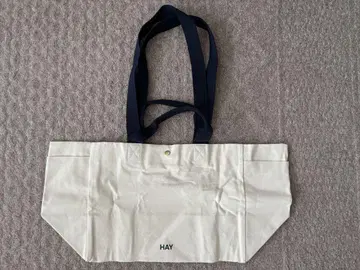HAY WEEKEND BAG 아이보리/네이비