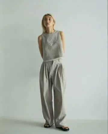 택 포함 새상품 안누크 Check Tuck Pants 36 완판템