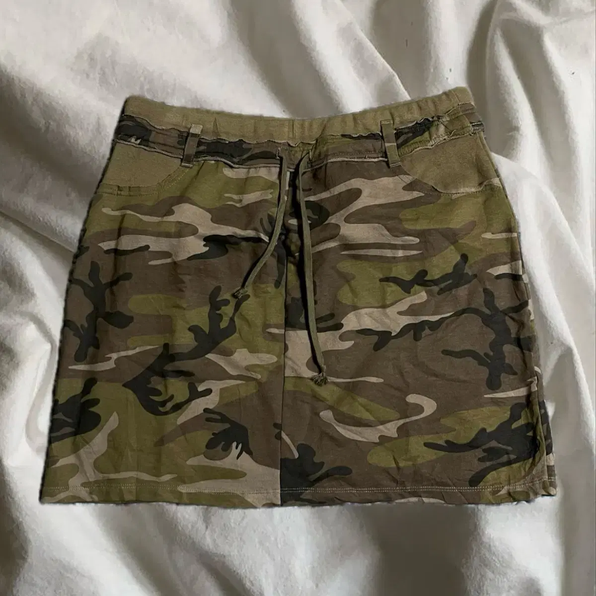 [GRAILZ] CAMO LAYERED SKIRT /追跡付 GRAILZ | 그레일즈 Grailz Camo Layered Skirt on Bunjang