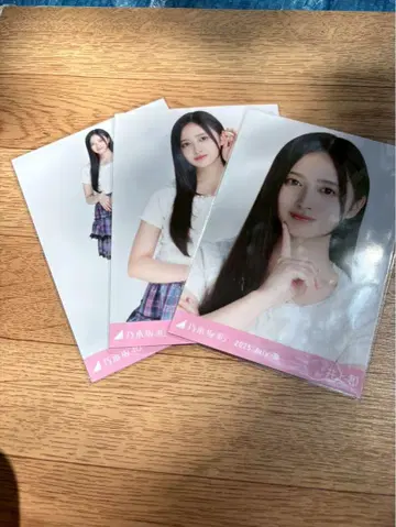 노기자카46 브로마이드 프릴 미니 스커트 이노우에 카즈 컴프