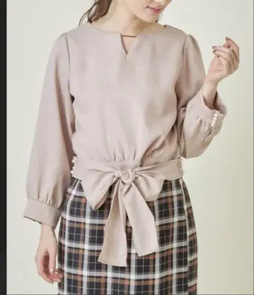 새상품 토코 클로젯 허리 리본 포함 블라우스
